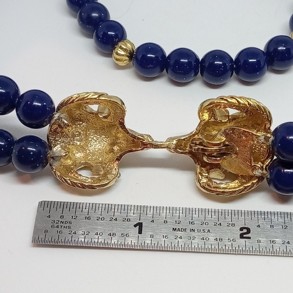 * vintage Kenneth Lane KJL Avon Rams Head blue glitter bead necklace 2 strand - Picture 3 of 6
